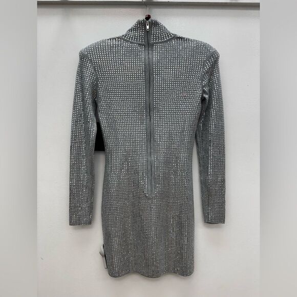 RETROFETE Dress 🤍 - Picture 3 of 7